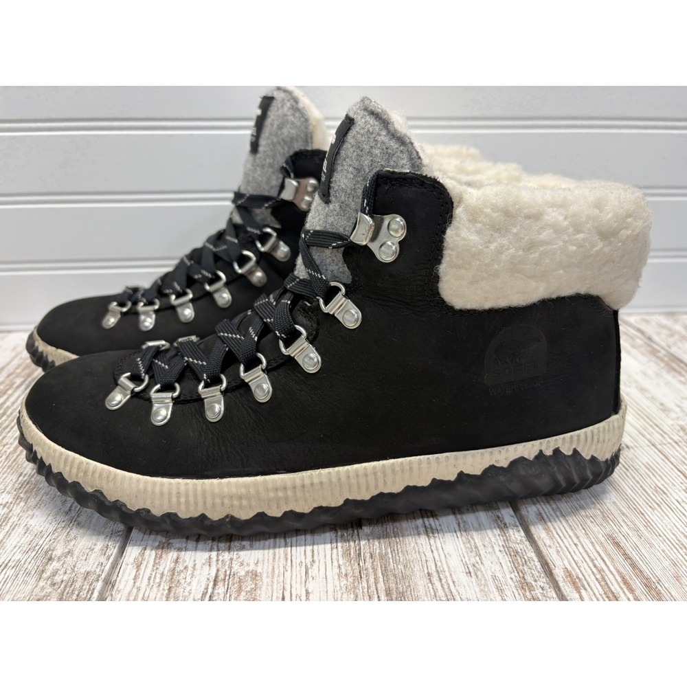 Sorel Boots Women's Sz 12 Out N About Shearling Boot